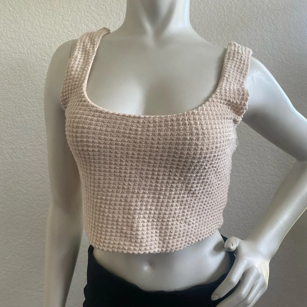 NWT Windsor Trendy Textures Sleeveless Knit Tank Size Medium